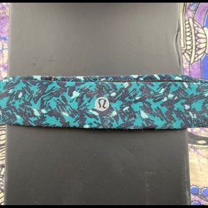 Lululemon headband
